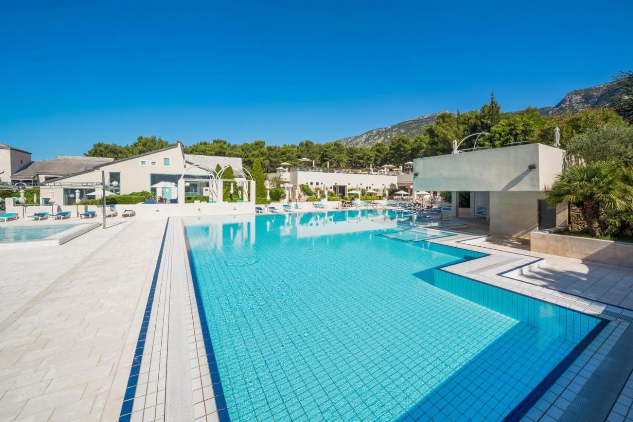 Bretanide Sport & Wellness Resort Bol Exteriör bild